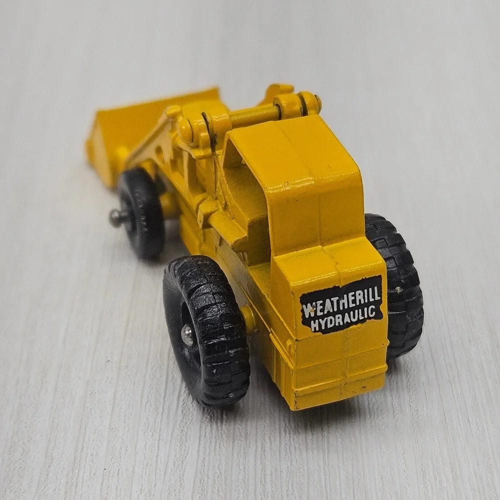 Vintage Lesney Matchbox No 24 Weatherill Hydraulic Excavator Front Loader Yellow
